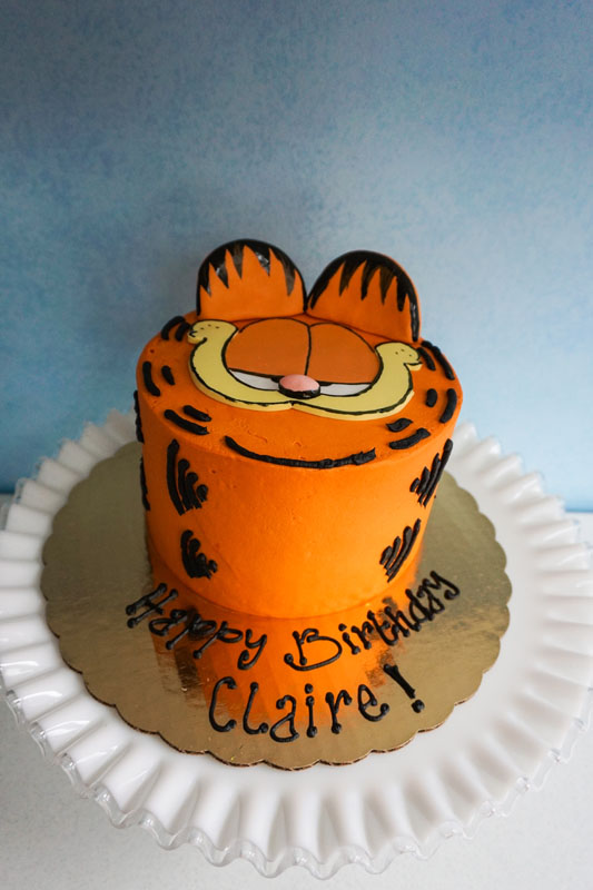 Custom Cakes