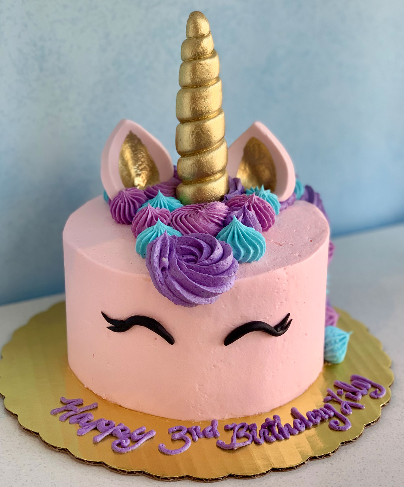 Custom Cakes